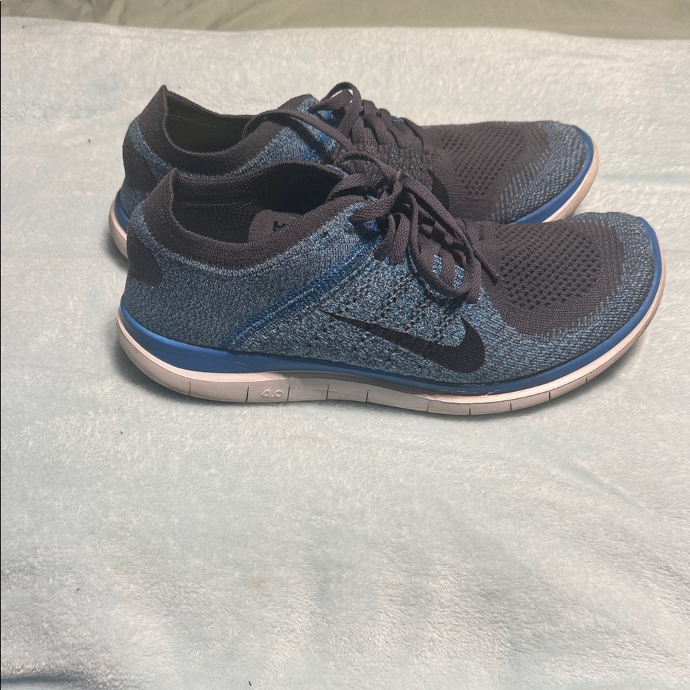 Nike Mens Flyknit